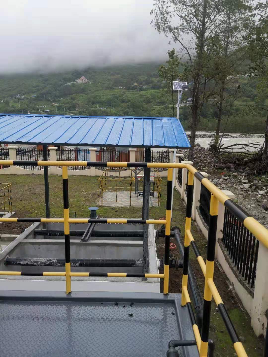 林芝市墨脫縣格當(dāng)鄉(xiāng)污水處理廠配套設(shè)備材料安裝調(diào)試工程項目