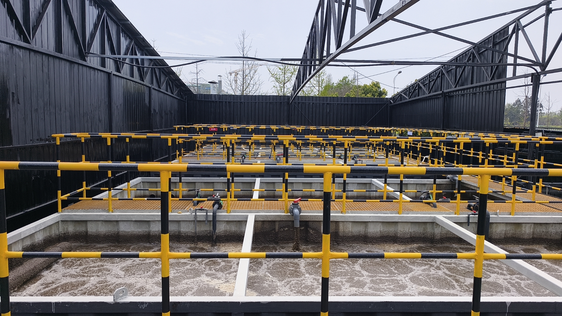 熱烈祝賀成都菌味軒食品有限公司生產廢水處理工程項目順利完工！